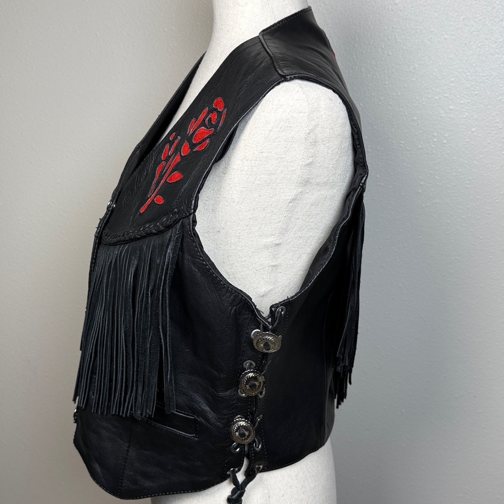 VTG S&S Cycle Black Leather Biker Vest Women L TX Rose Fringe Yoke Concho Moto - Picture 5 of 17